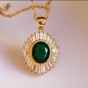 New 18K Gold Plated Oval Cut Emerald Baguette Diamond Necklace Pendant Chain